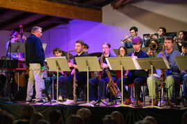 Die BigBand auf der Bühne
